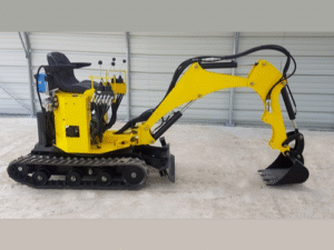 Mini-pelle Phoenix 400 – 14 cv en action sur chantier