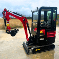 Mini-pelle HT20 – Puissance et confort pour les chantiers exigeants