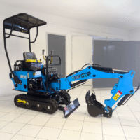 Mini-Pelle HT08 – 800 kg compacte et économique pour travaux en espaces restreints