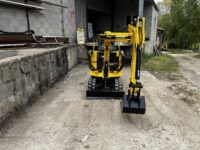 Mini-pelle Phoenix 400 – Compacte, puissante et polyvalente (9,5 cv ou 15 cv)