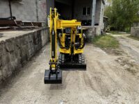 Mini-pelle Phoenix 400 – Compacte, puissante et polyvalente (9,5 cv ou 15 cv)