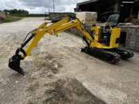 Mini-pelle Phoenix 400 – Compacte, puissante et polyvalente (9,5 cv ou 15 cv)