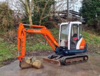 Mini Pelle Kubota KX71-3 2,8 T – Occasion en Très Bon État