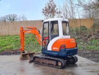 Mini Pelle Kubota KX71-3 2,8 T – Occasion en Très Bon État