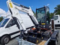 Mini Pelle Bobcat E27Z 2023 – Lot Complet avec Remorque & BRH