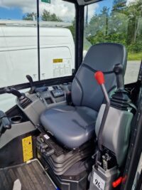 Mini Pelle Bobcat E27Z 2023 – Lot Complet avec Remorque & BRH
