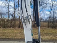 mini pelle bobcat e34 3 48 tonnes vue laterale