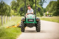 microtracteur ferrari cromo 35 rs châssis rigide relevage 950 kg