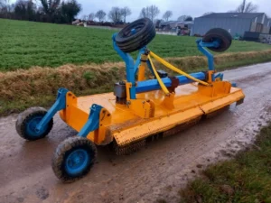 gyrobroyeur bomford tri-blade 4000