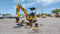 mini pelle bobcat e14 1 3 tonne sur chenilles